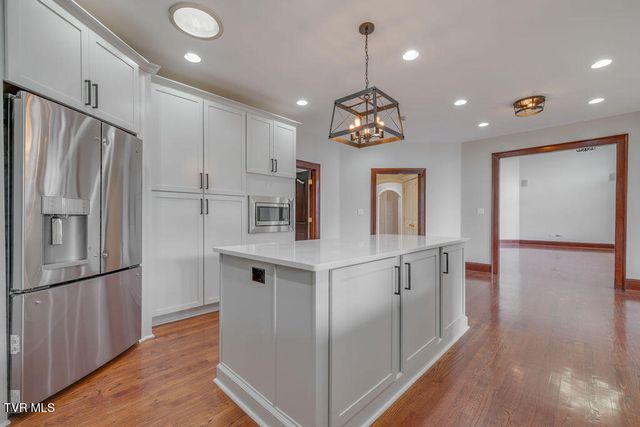 517 Douglas Drive, Johnson City, TN 37604