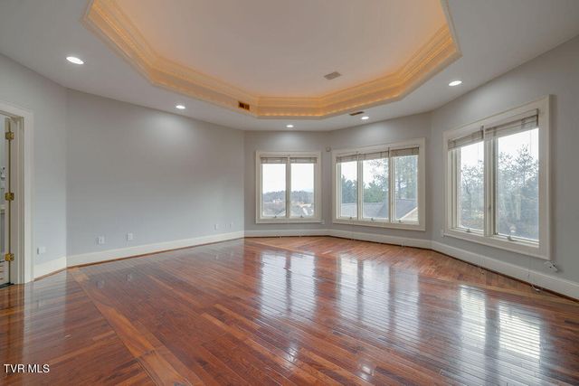 517 Douglas Drive, Johnson City, TN 37604