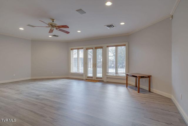 517 Douglas Drive, Johnson City, TN 37604