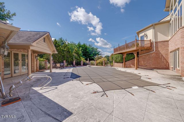 517 Douglas Drive, Johnson City, TN 37604