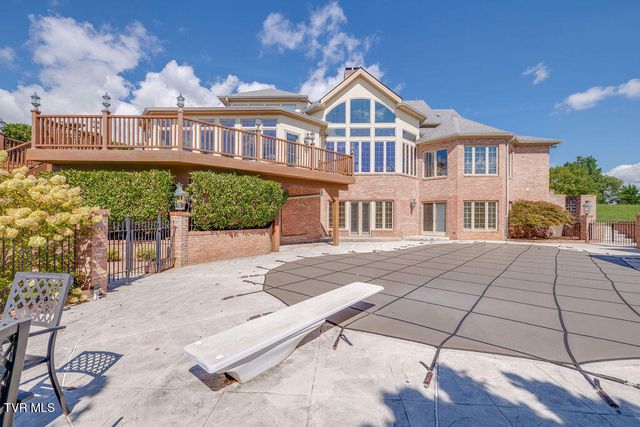 517 Douglas Drive, Johnson City, TN 37604