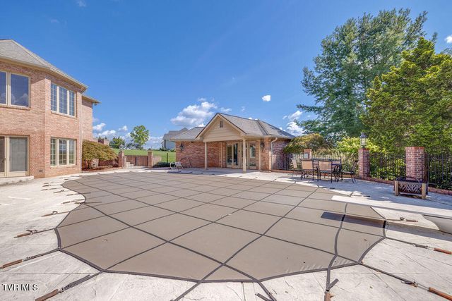 517 Douglas Drive, Johnson City, TN 37604