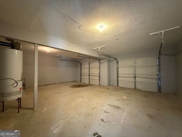 5684 Eagles Feather Lane, Riverdale, GA 30274