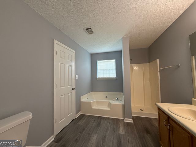 5684 Eagles Feather Lane, Riverdale, GA 30274