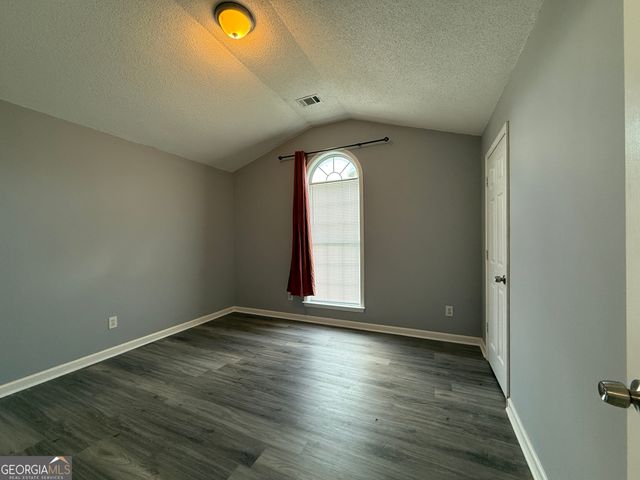 5684 Eagles Feather Lane, Riverdale, GA 30274