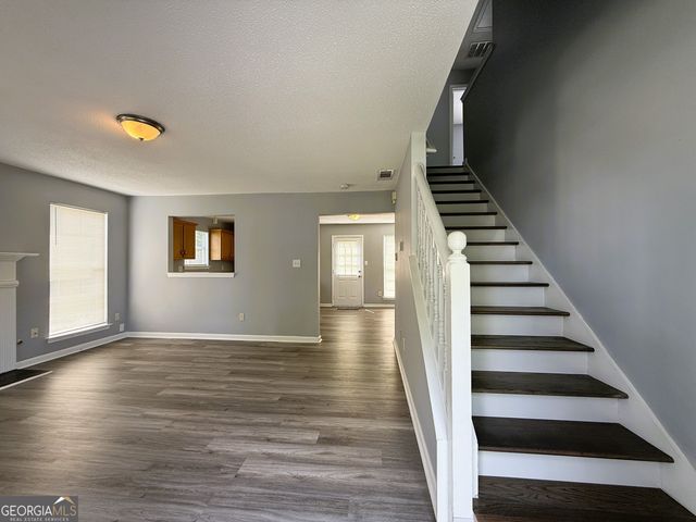 5684 Eagles Feather Lane, Riverdale, GA 30274