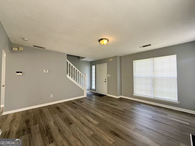 5684 Eagles Feather Lane, Riverdale, GA 30274