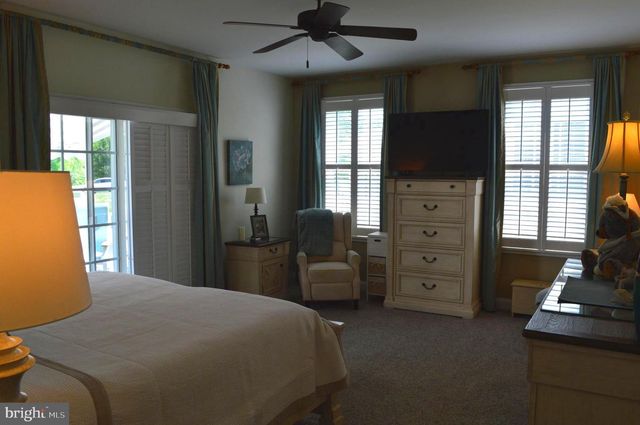 391 N RED HAVEN LN, Dover, DE 19901