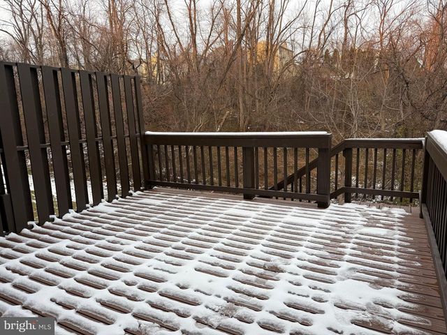 2712 BUXTON RD, Harrisburg, PA 17110