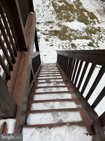 2712 BUXTON RD, Harrisburg, PA 17110