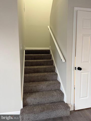 2712 BUXTON RD, Harrisburg, PA 17110