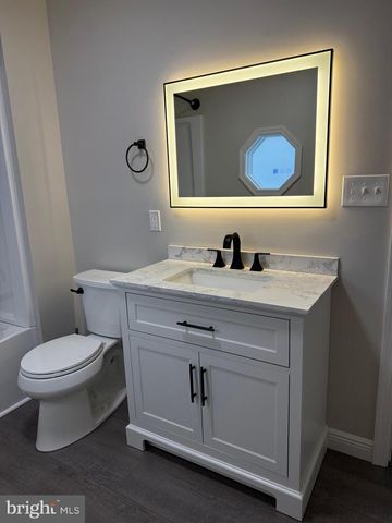 2712 BUXTON RD, Harrisburg, PA 17110