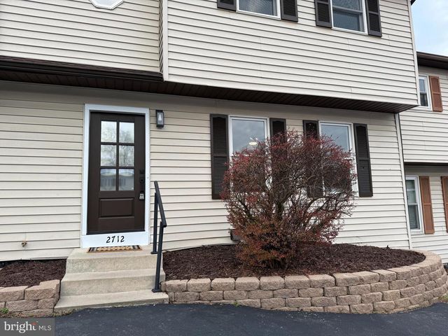 2712 BUXTON RD, Harrisburg, PA 17110