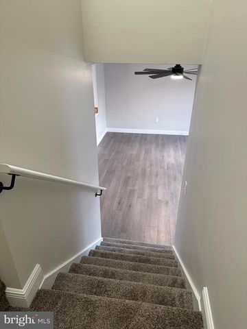 2712 BUXTON RD, Harrisburg, PA 17110