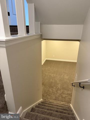 2712 BUXTON RD, Harrisburg, PA 17110