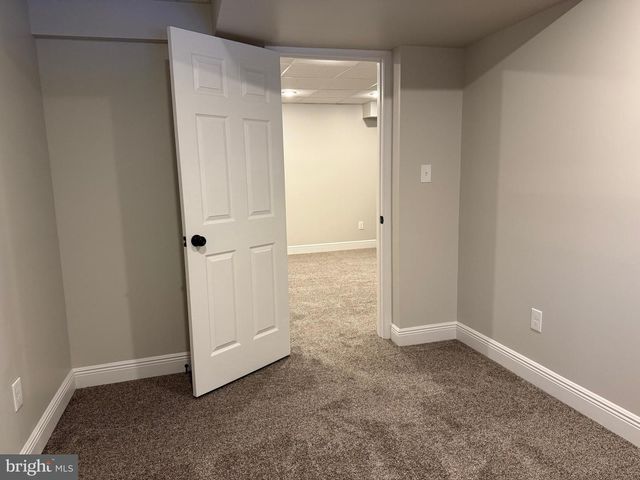 2712 BUXTON RD, Harrisburg, PA 17110