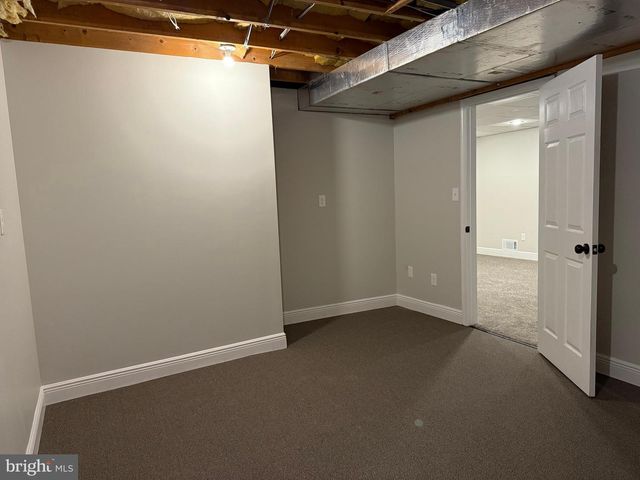 2712 BUXTON RD, Harrisburg, PA 17110