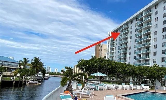 2841 NE 163rd Street 1111, North Miami Beach, FL 33160
