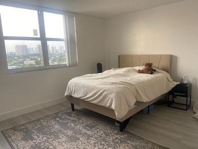 2841 NE 163rd Street 1111, North Miami Beach, FL 33160
