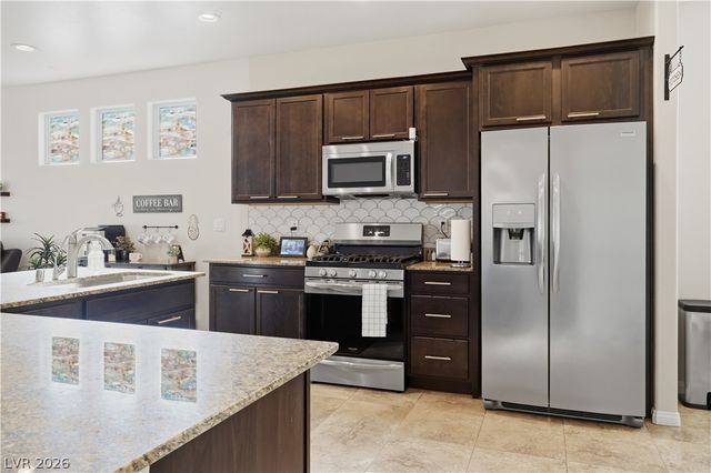 2081 Hunt Woods Court, Laughlin, NV 89029