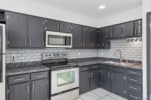 1630 Chester Street, Aurora, CO 80010