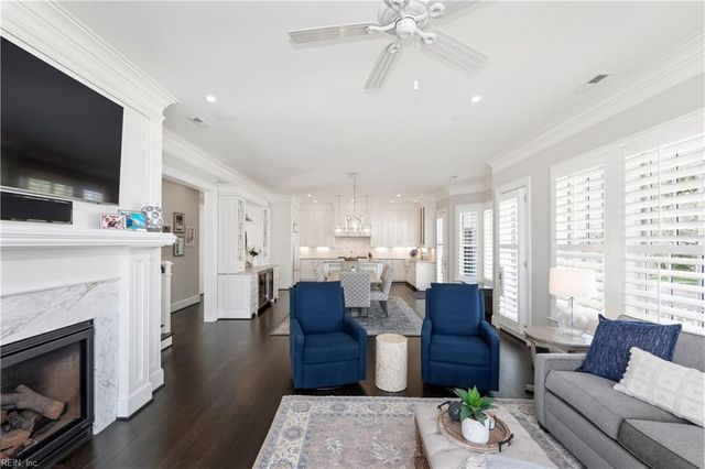 4064 Harlow ST, Virginia Beach, VA 23451