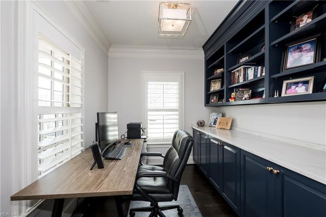 4064 Harlow ST, Virginia Beach, VA 23451