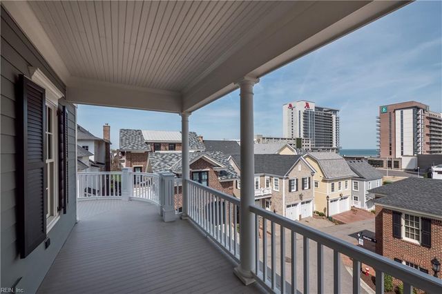 4064 Harlow ST, Virginia Beach, VA 23451