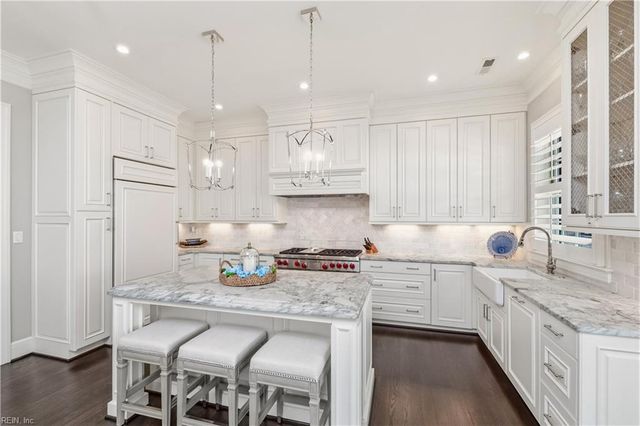 4064 Harlow ST, Virginia Beach, VA 23451