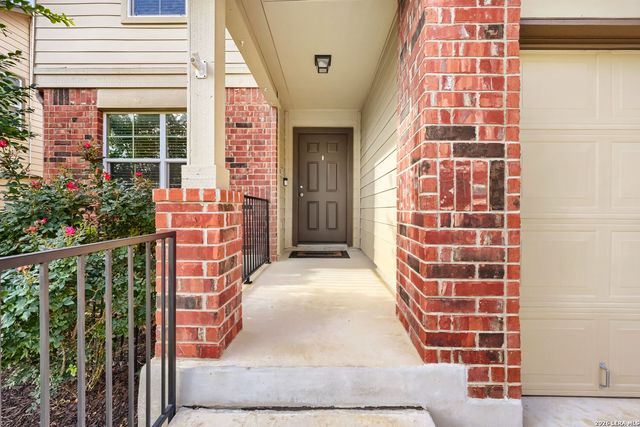 11719 CLAMOUN CIR, San Antonio, TX 78245