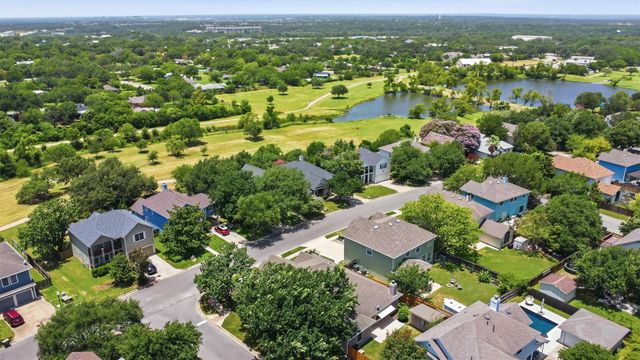 485 Faircrest DR, Buda, TX 78610