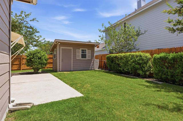 485 Faircrest DR, Buda, TX 78610