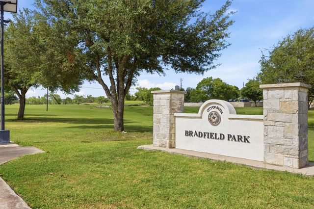 485 Faircrest DR, Buda, TX 78610