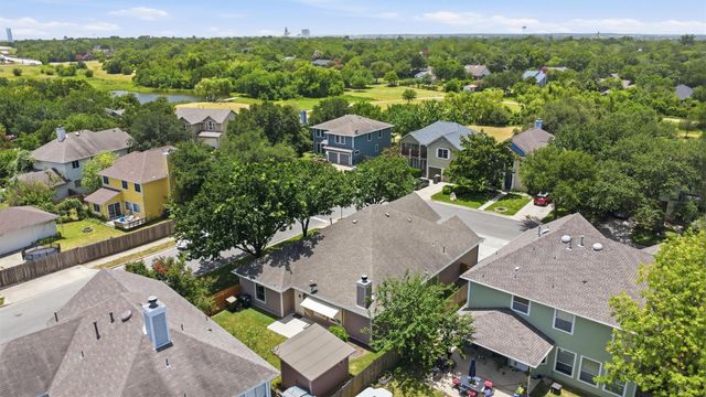 485 Faircrest DR, Buda, TX 78610