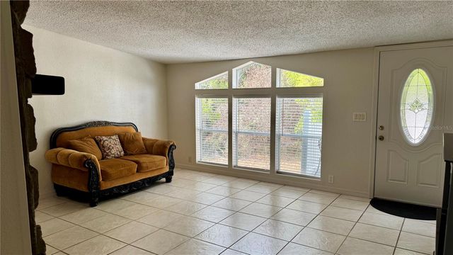 1502 ET HITTE TRAIL, Seffner, FL 33584