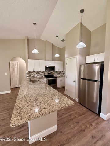 833 Crestwood Avenue, Titusville, FL 32796