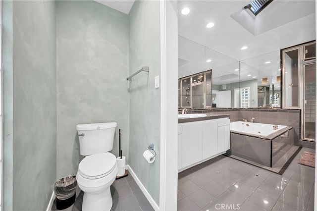 2500 Benedict Canyon, Beverly Hills, CA 90210