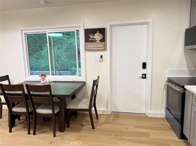 2500 Benedict Canyon, Beverly Hills, CA 90210