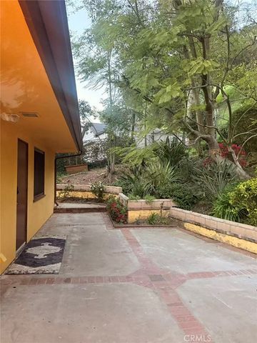 2500 Benedict Canyon, Beverly Hills, CA 90210