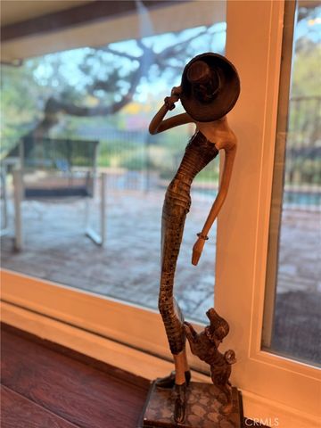 2500 Benedict Canyon, Beverly Hills, CA 90210