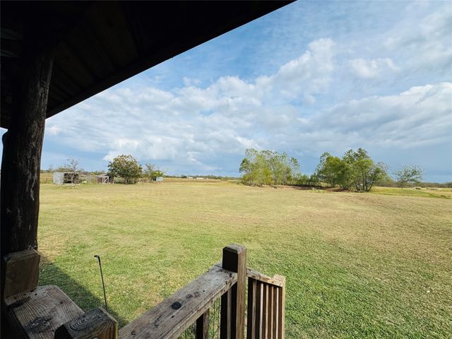 277 Vz County Road 3709, Wills Point, TX 75169
