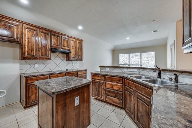 1114 Walter Stephenson Road, Midlothian, TX 76065