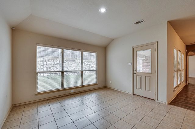 1114 Walter Stephenson Road, Midlothian, TX 76065