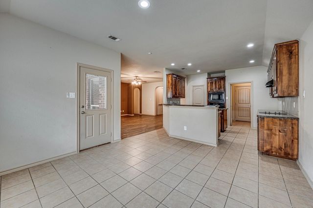 1114 Walter Stephenson Road, Midlothian, TX 76065