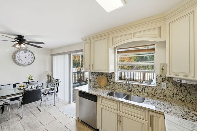 517 NW Floresta Drive, Port St. Lucie, Port St Lucie, FL 34983