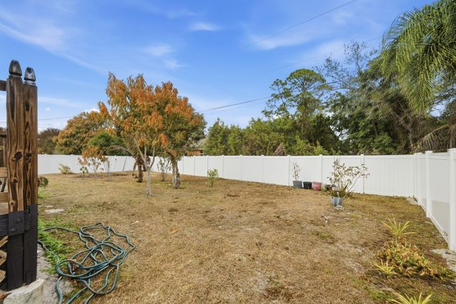 517 NW Floresta Drive, Port St. Lucie, Port St Lucie, FL 34983