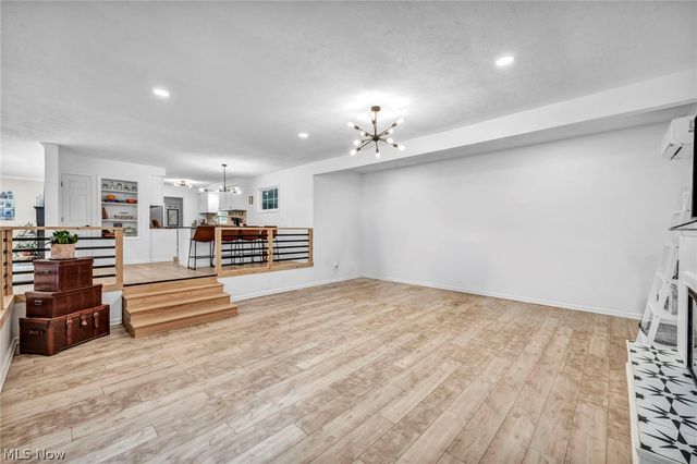 1963 Whitewood Drive, Madison, OH 44057