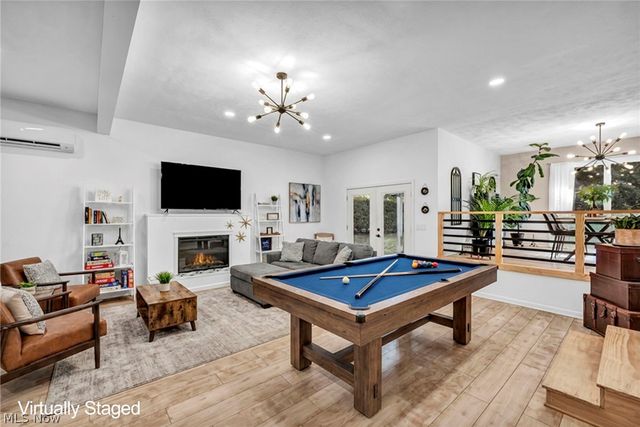 1963 Whitewood Drive, Madison, OH 44057