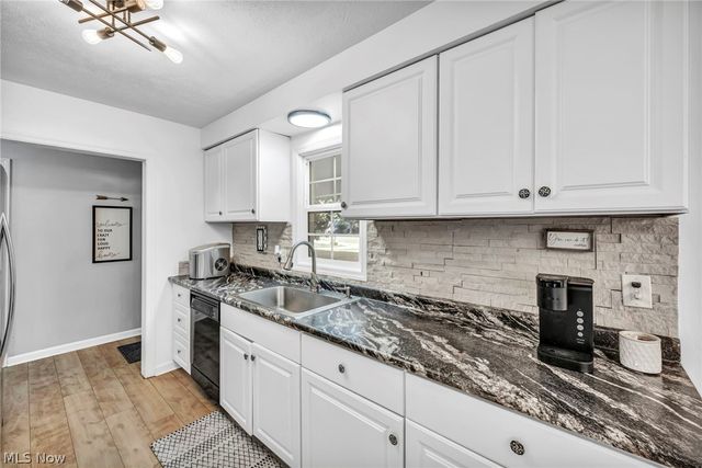 1963 Whitewood Drive, Madison, OH 44057