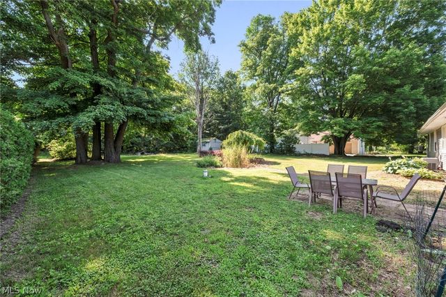 1963 Whitewood Drive, Madison, OH 44057